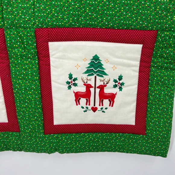 Vintage Handmade Square Quilt Christmas Sleigh Santa Reindeer Poinsettia - Picture 8 of 9